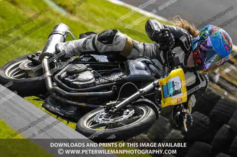 cadwell no limits trackday;cadwell park;cadwell park photographs;cadwell trackday photographs;enduro digital images;event digital images;eventdigitalimages;no limits trackdays;peter wileman photography;racing digital images;trackday digital images;trackday photos